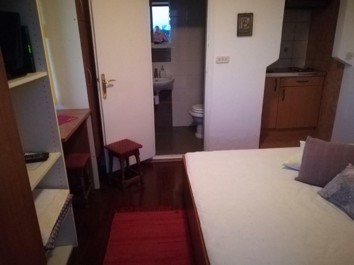 Apartmani Ivic Paka Rab Banjol Esterno foto